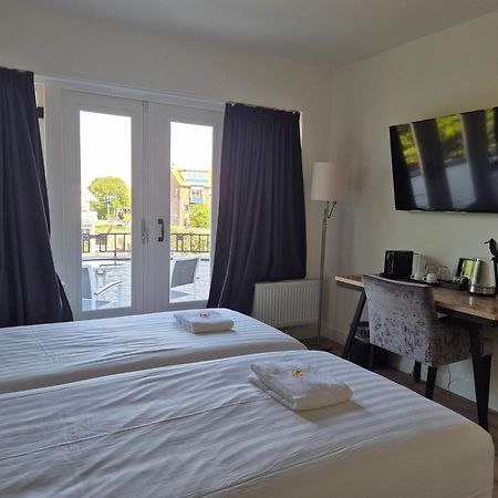 Hotel Den Burg - Digital Access מראה חיצוני תמונה