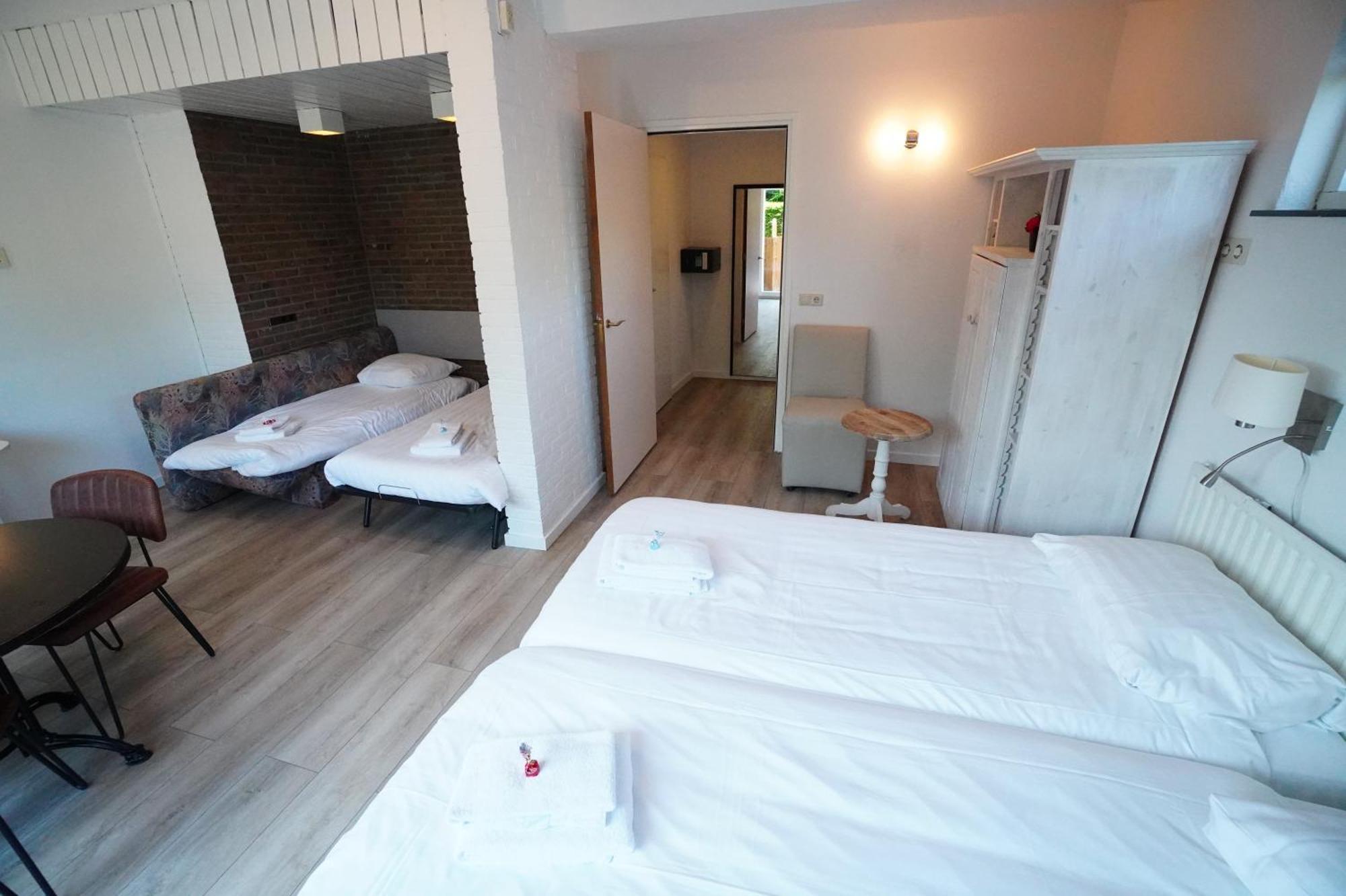 Hotel Den Burg - Digital Access חדר תמונה